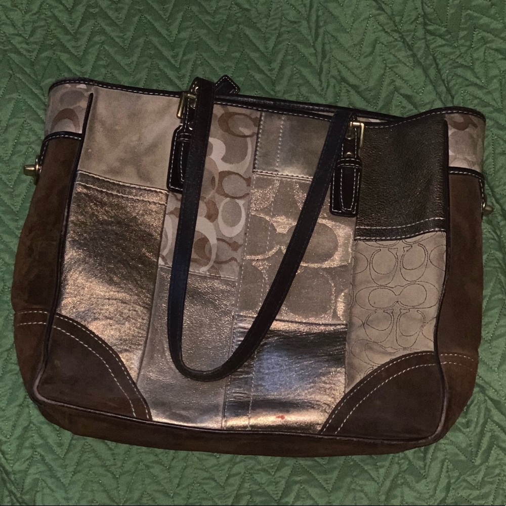 COACH HOLIDAY PATCHWORK SIG SUEDE GALLERY LG TOTE